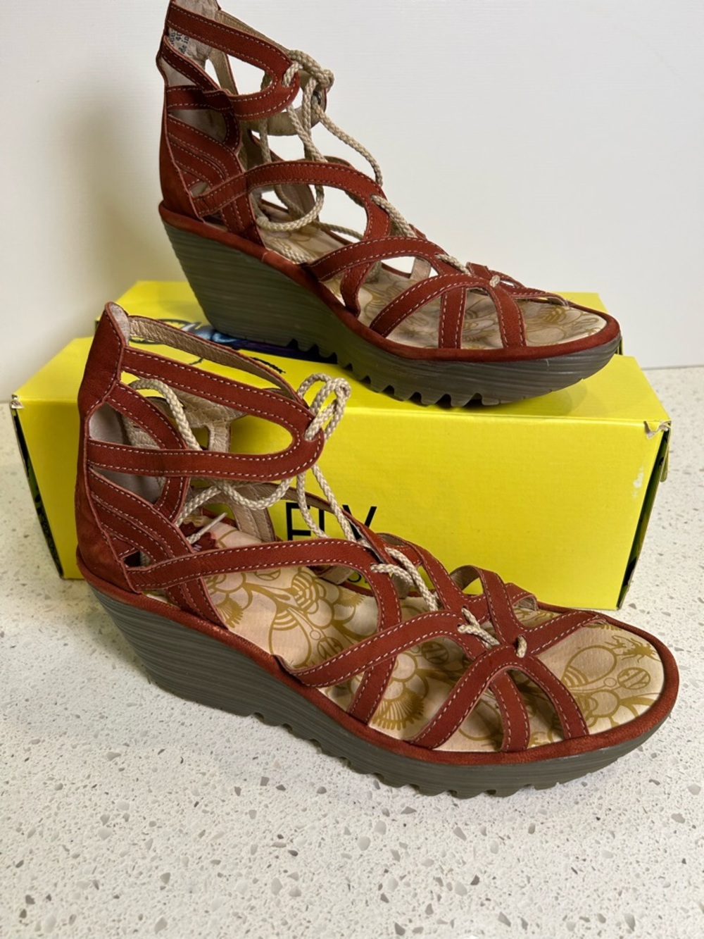 Fly London Ylfa Yuke Red leather lace-up wedge sandals size 39/8